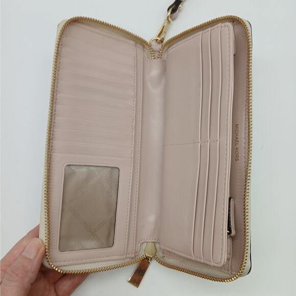 Michael Kors Signature Center Stripe Jet Set Travel Continental Wristlet Pink - Picture 4 of 7